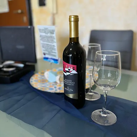 Stella Del Salento * برينديسي